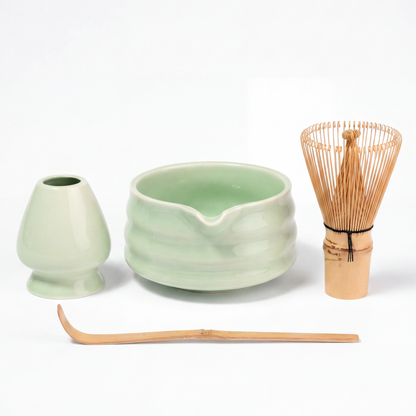 Sakura Matcha Set aus Keramik – mit kulinarischem Matcha